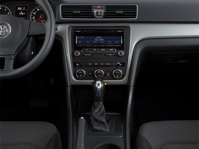 2013 Volkswagen Passat S w/Appearance