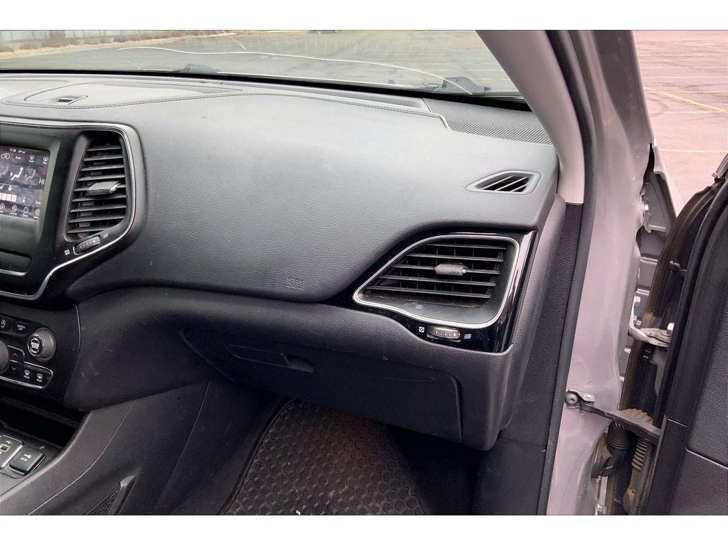 2020 Jeep Cherokee Altitude