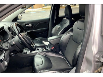 2020 Jeep Cherokee Altitude