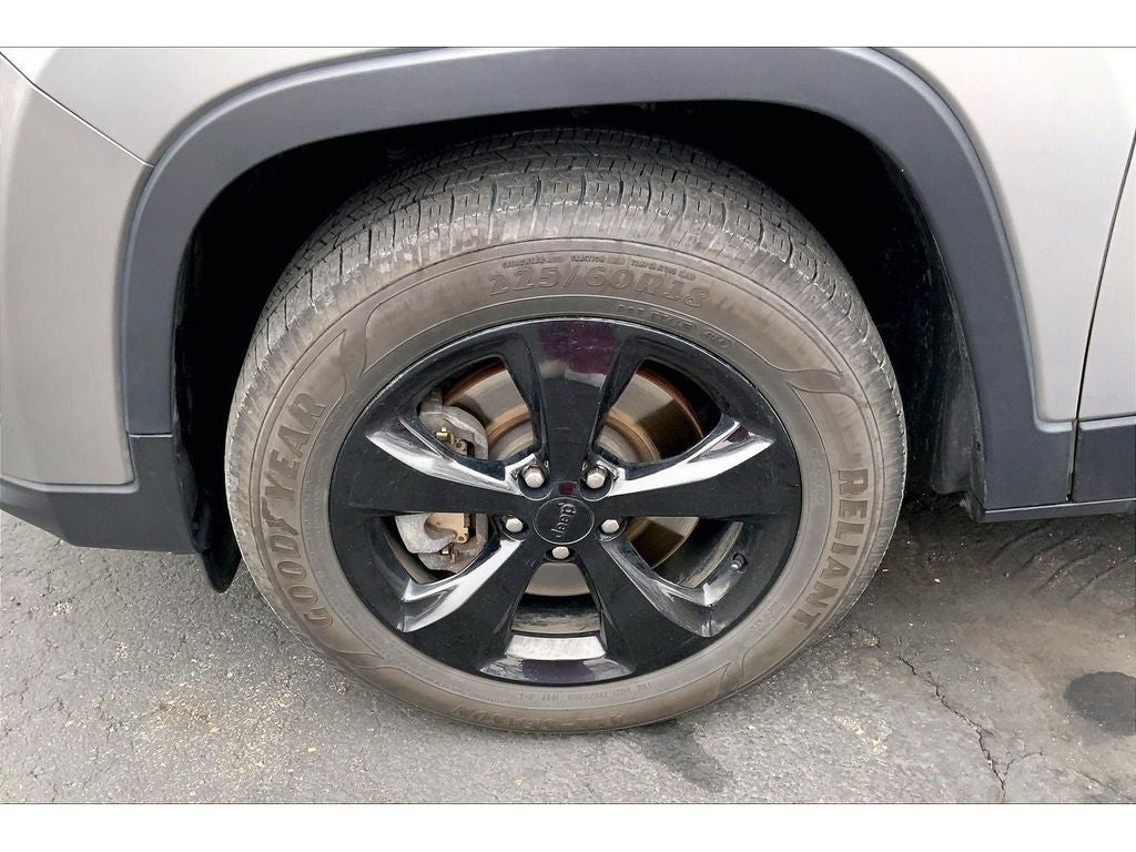 2020 Jeep Cherokee Altitude