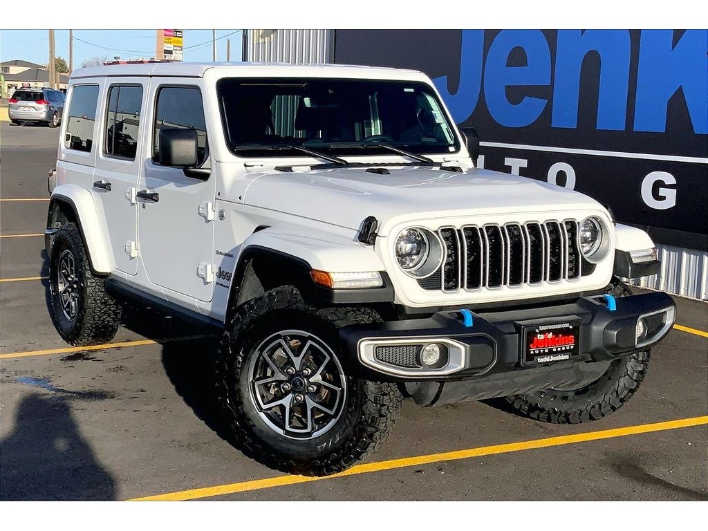 2024 Jeep Wrangler Sahara