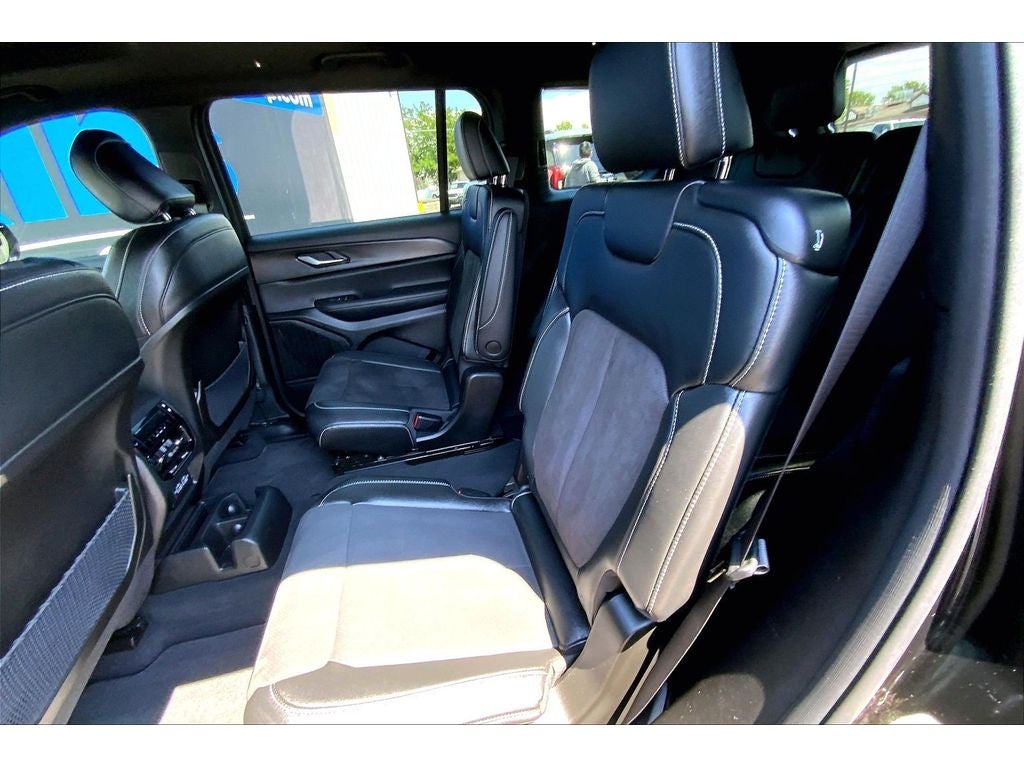2024 Jeep Grand Cherokee L Altitude X