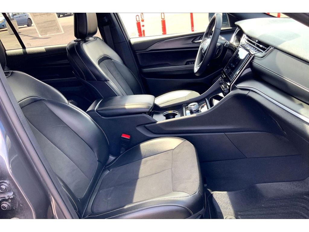 2024 Jeep Grand Cherokee L Altitude X