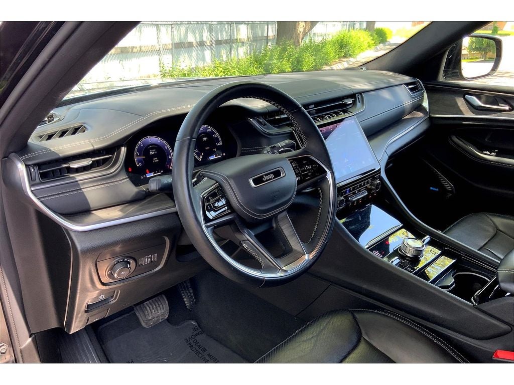 2022 Jeep Grand Cherokee L Overland