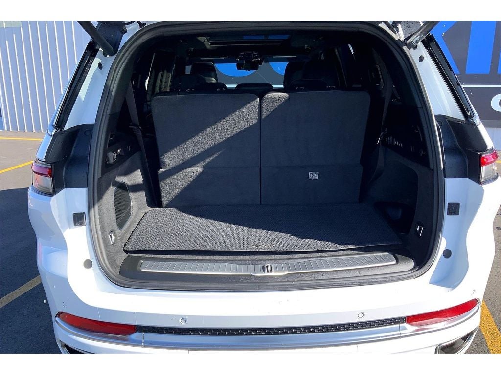 2022 Jeep Grand Cherokee L Summit Reserve
