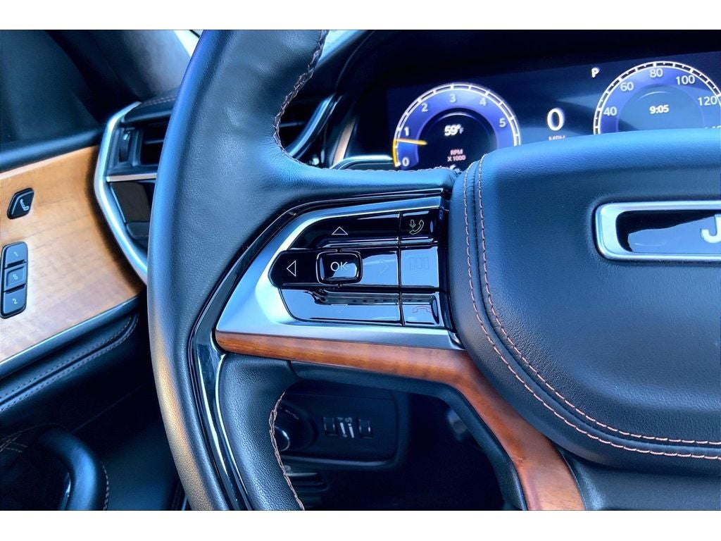 2022 Jeep Grand Cherokee L Summit Reserve