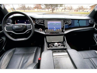 2023 Jeep Wagoneer L Series III