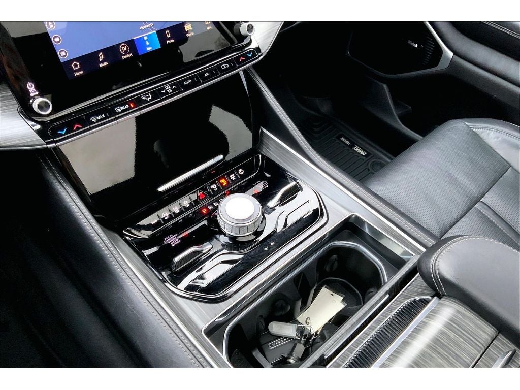 2023 Jeep Wagoneer L Series III