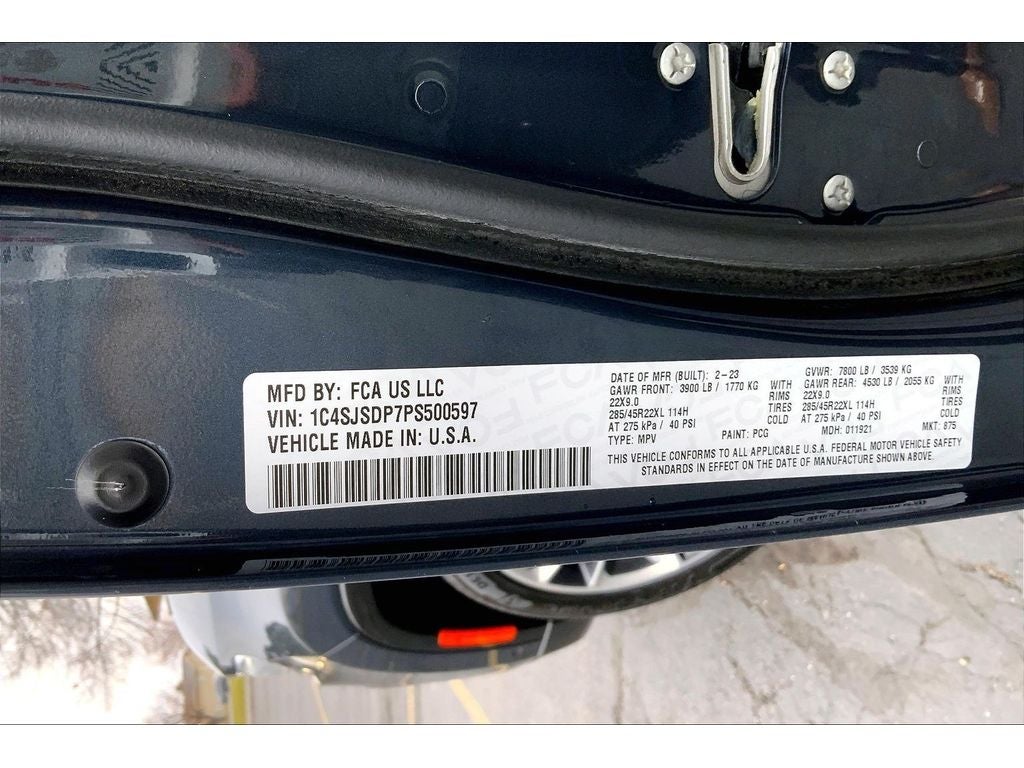 2023 Jeep Wagoneer L Series III