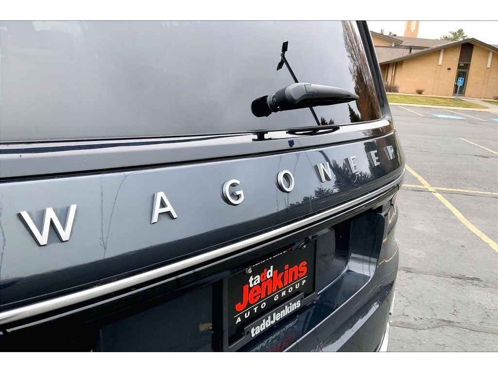 2023 Jeep Wagoneer L Series III