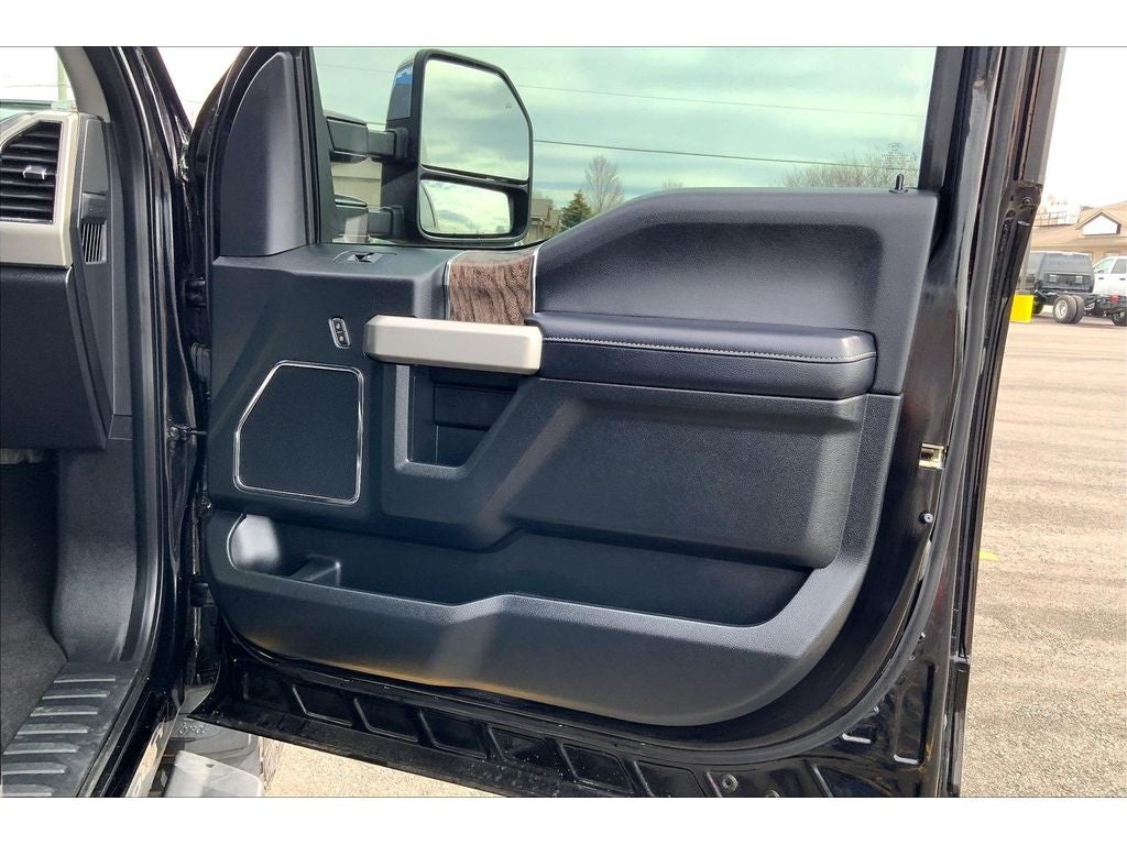 2019 Ford F-250 Super Duty LARIAT