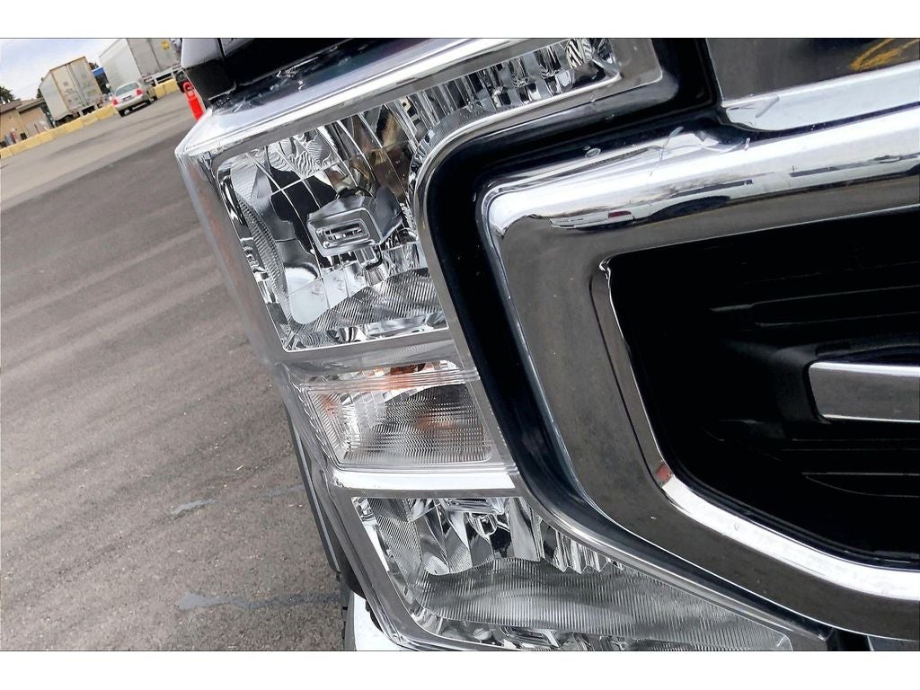 2022 Ford F-250 Super Duty LARIAT