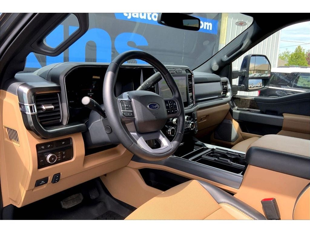 2024 Ford F-250 Super Duty LARIAT