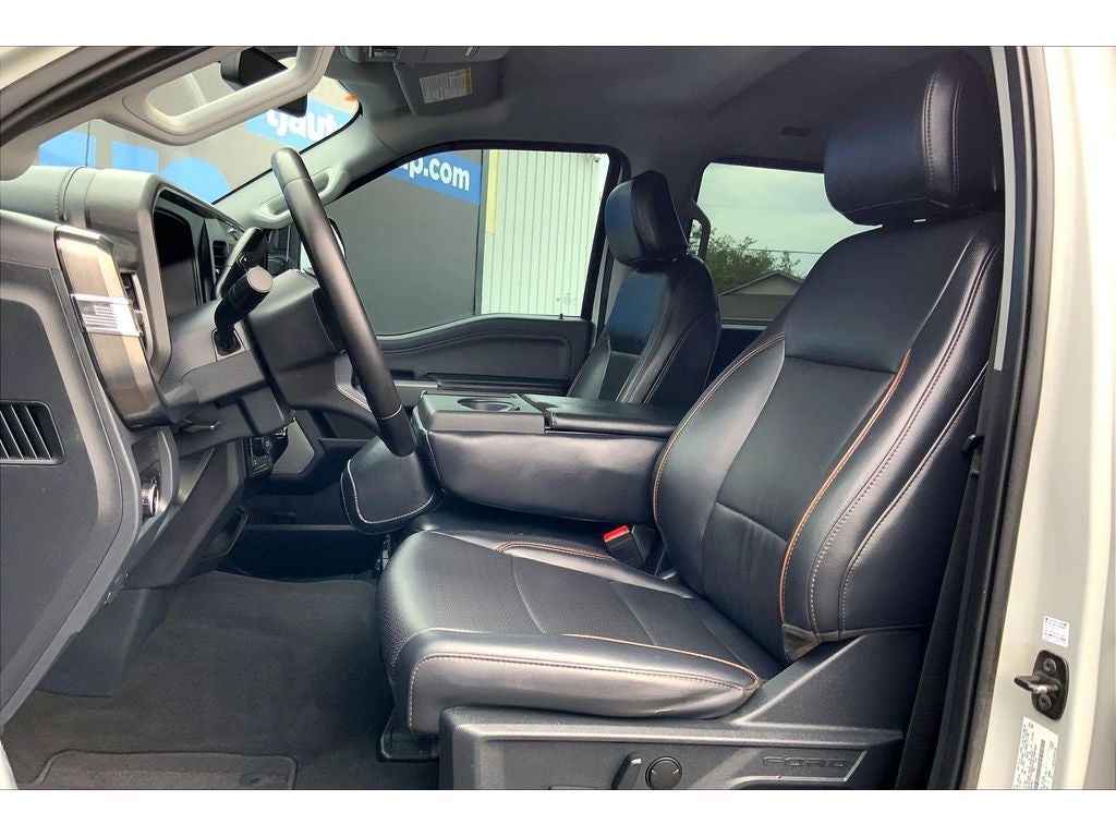 2025 Ford F-350 Super Duty LARIAT
