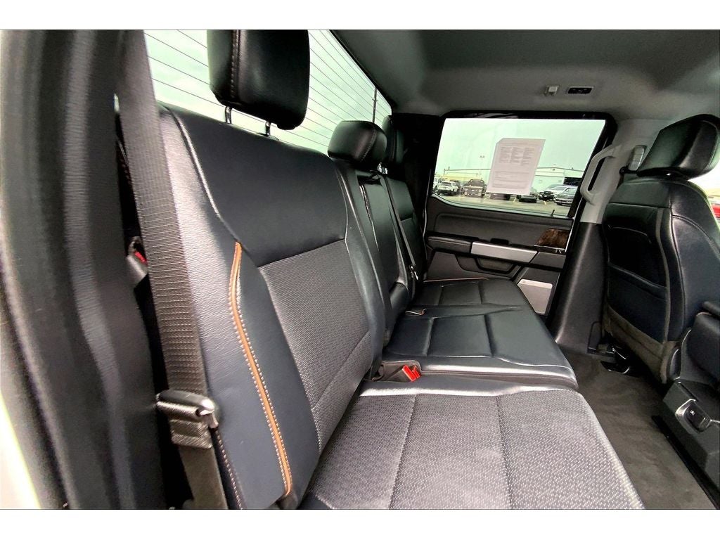 2025 Ford F-350 Super Duty LARIAT