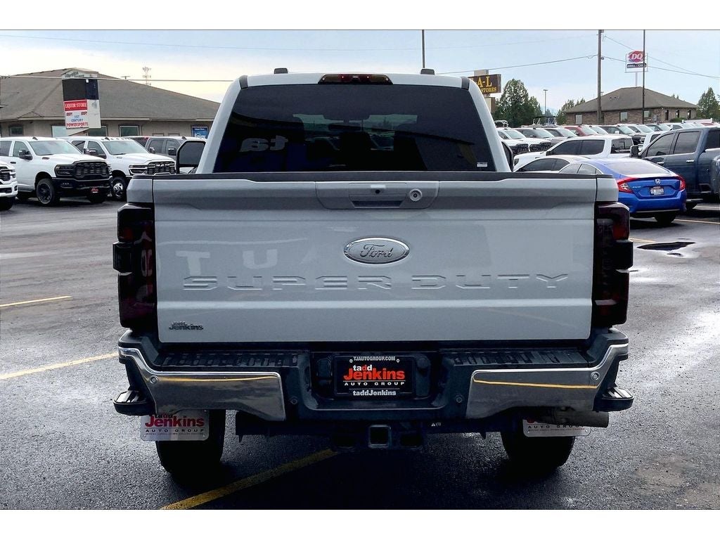 2025 Ford F-350 Super Duty LARIAT