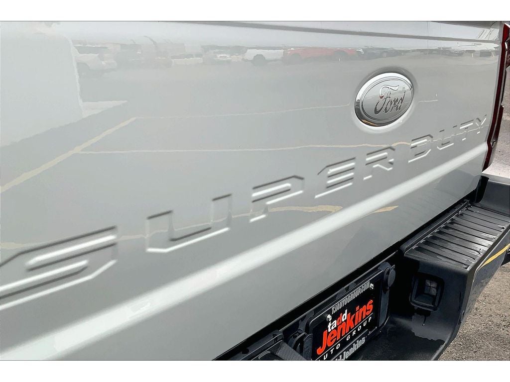 2025 Ford F-350 Super Duty LARIAT