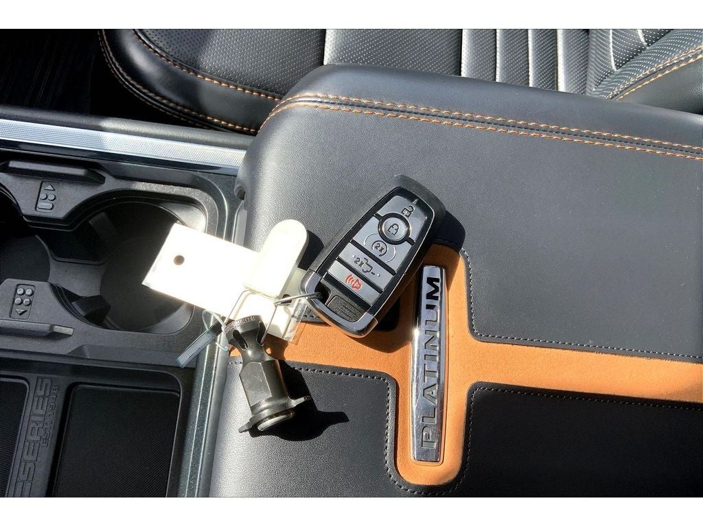 2024 Ford F-350 Super Duty Platinum