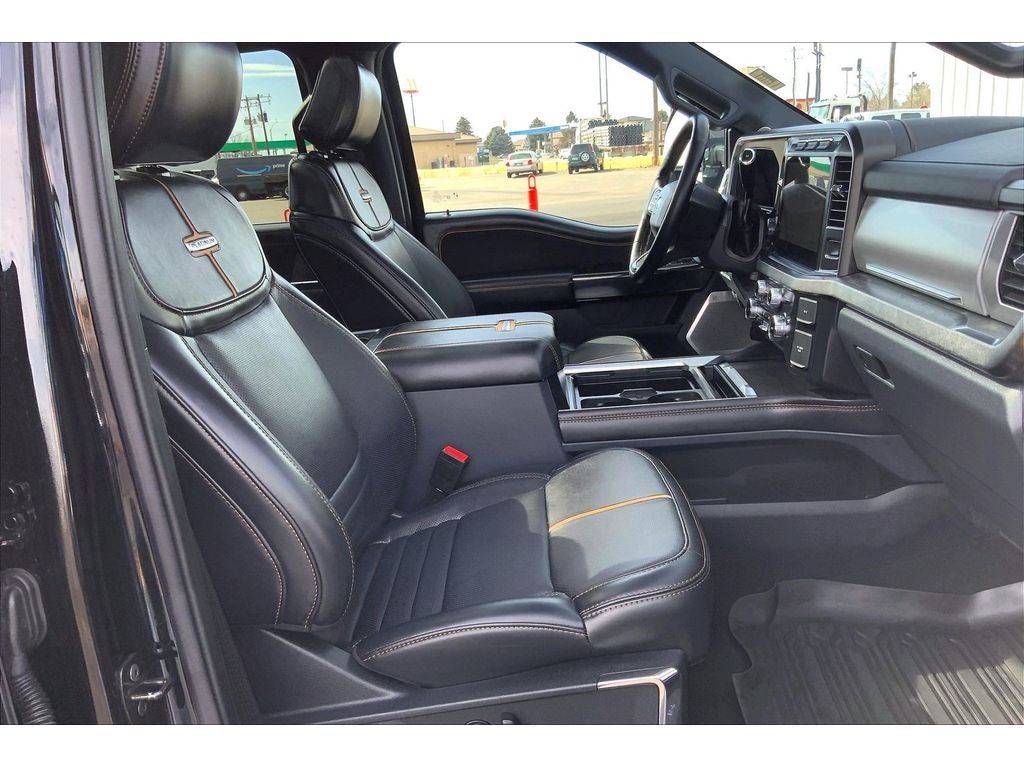 2024 Ford F-350 Super Duty Platinum