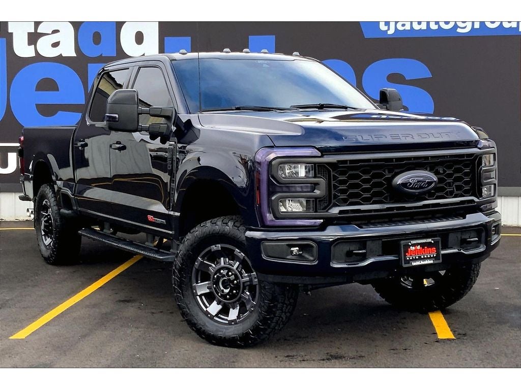 2024 Ford F-350 Super Duty LARIAT