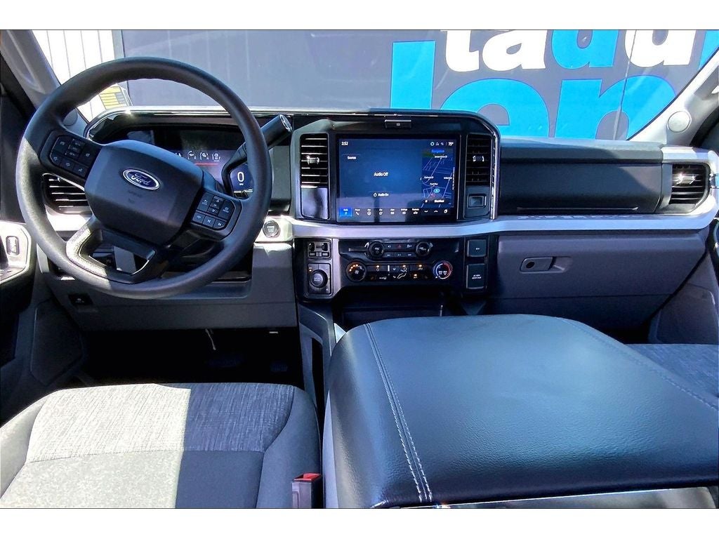 2025 Ford F-350 Super Duty XLT