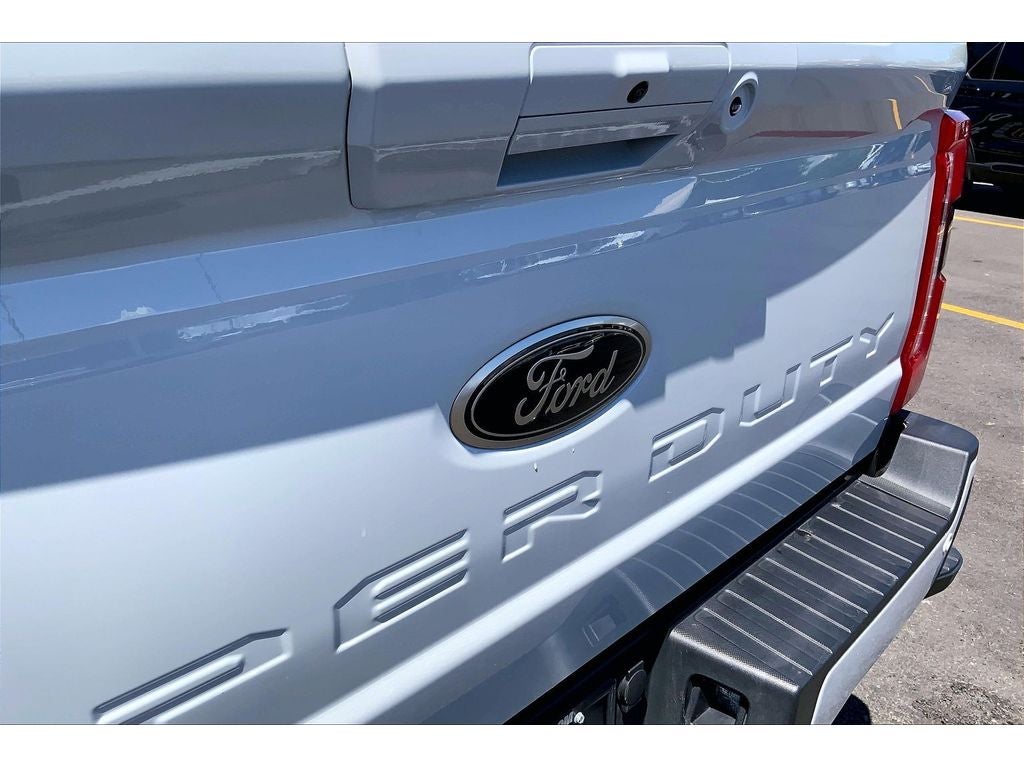 2025 Ford F-350 Super Duty XLT