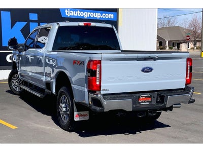 2025 Ford F-350 Super Duty LARIAT