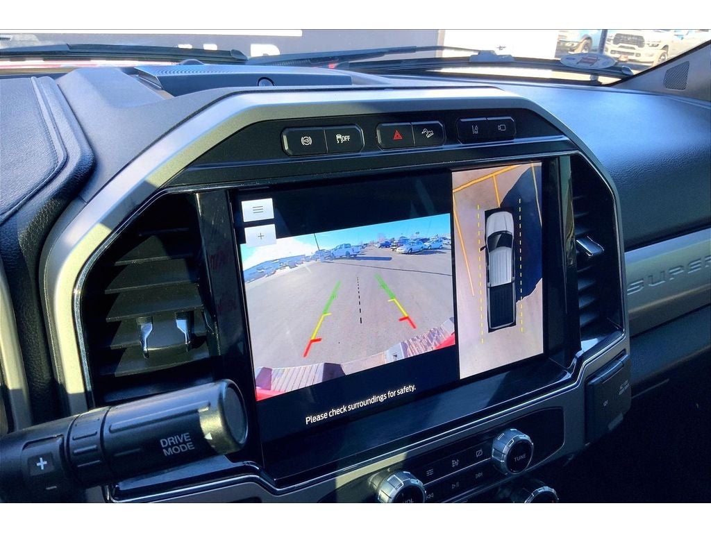 2022 Ford F-350 Super Duty LARIAT