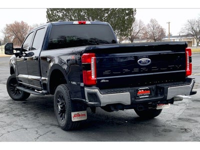 2025 Ford F-350 Super Duty LARIAT