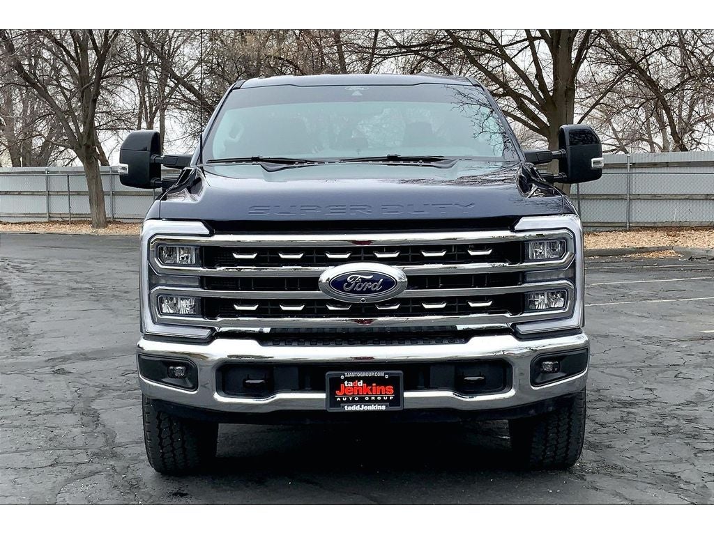 2025 Ford F-350 Super Duty LARIAT