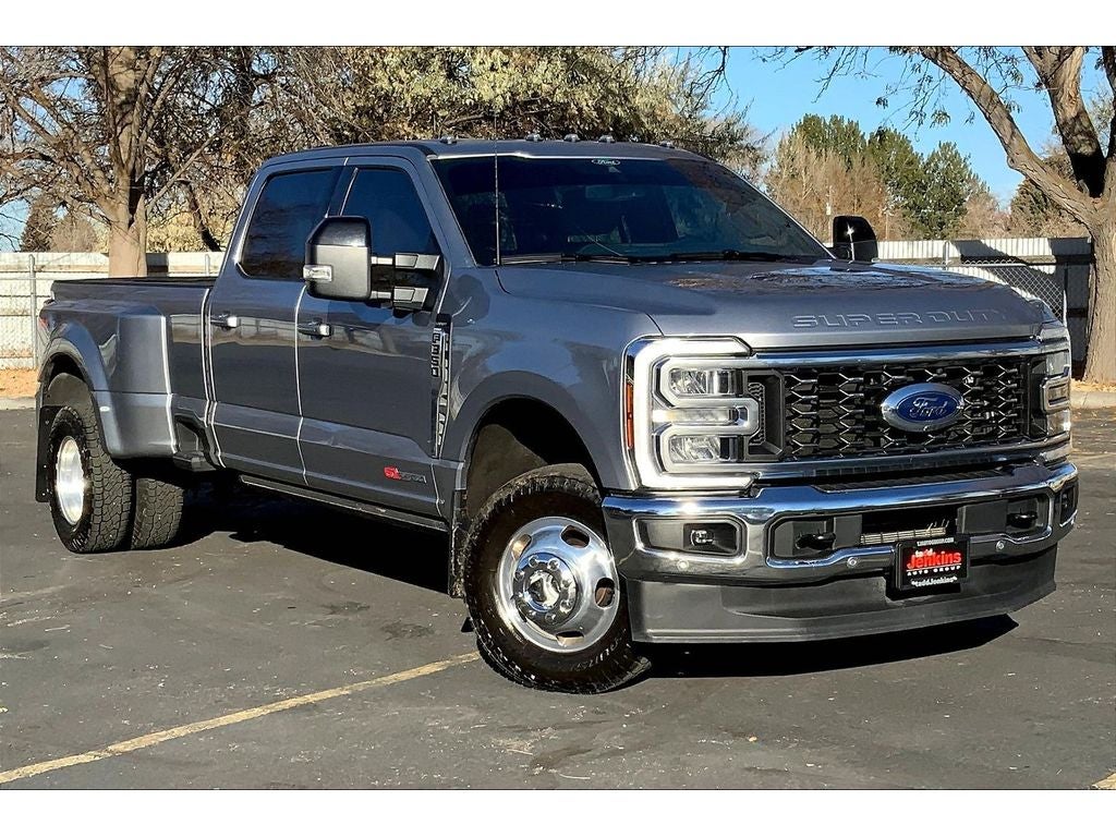 2024 Ford F-350 Super Duty LARIAT
