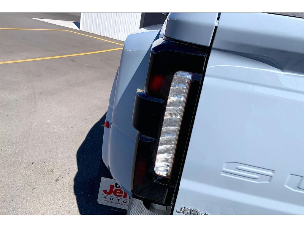 2026 Ford F-450 LARIAT
