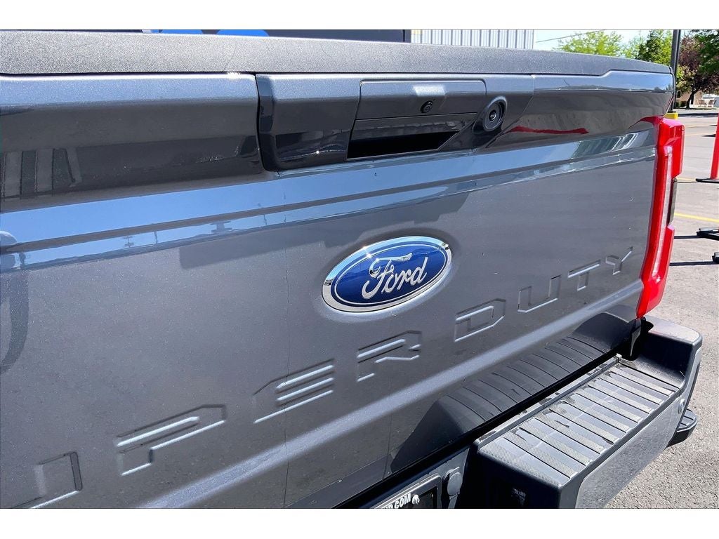 2023 Ford F-450 LARIAT