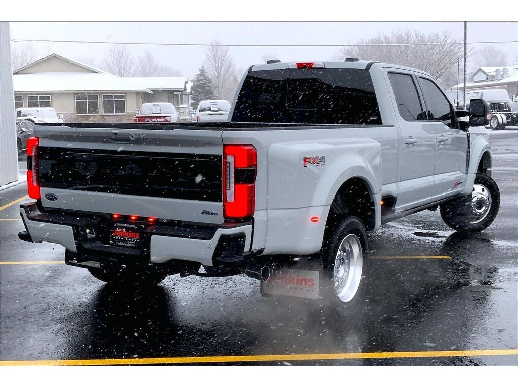 2025 Ford F-450 Platinum