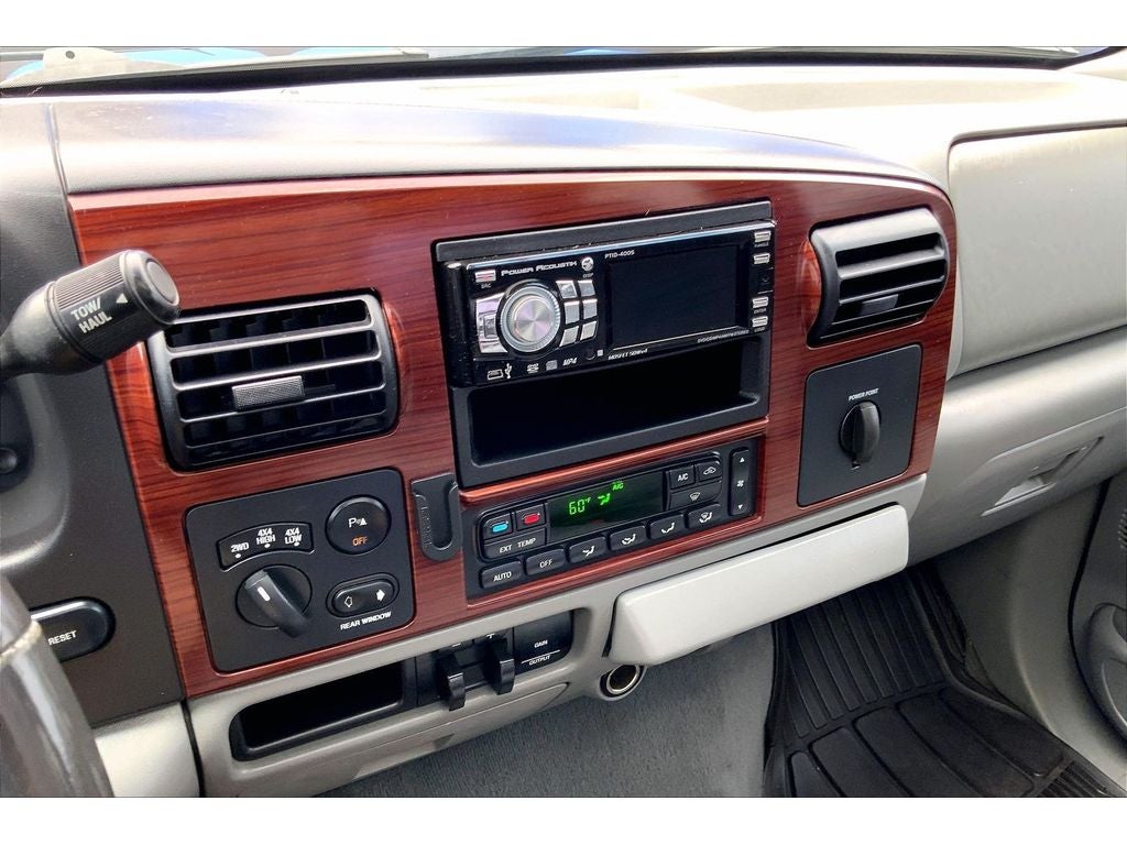 2005 Ford F-350 Super Duty XLT