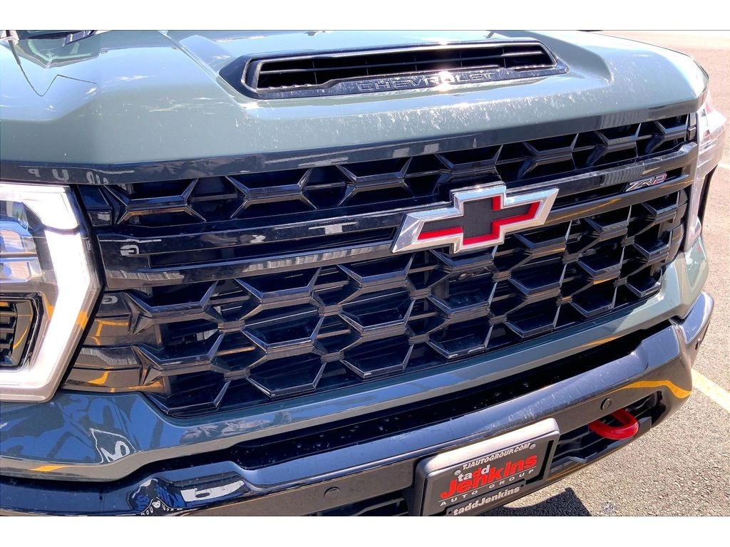 2025 Chevrolet Silverado 2500 ZR2