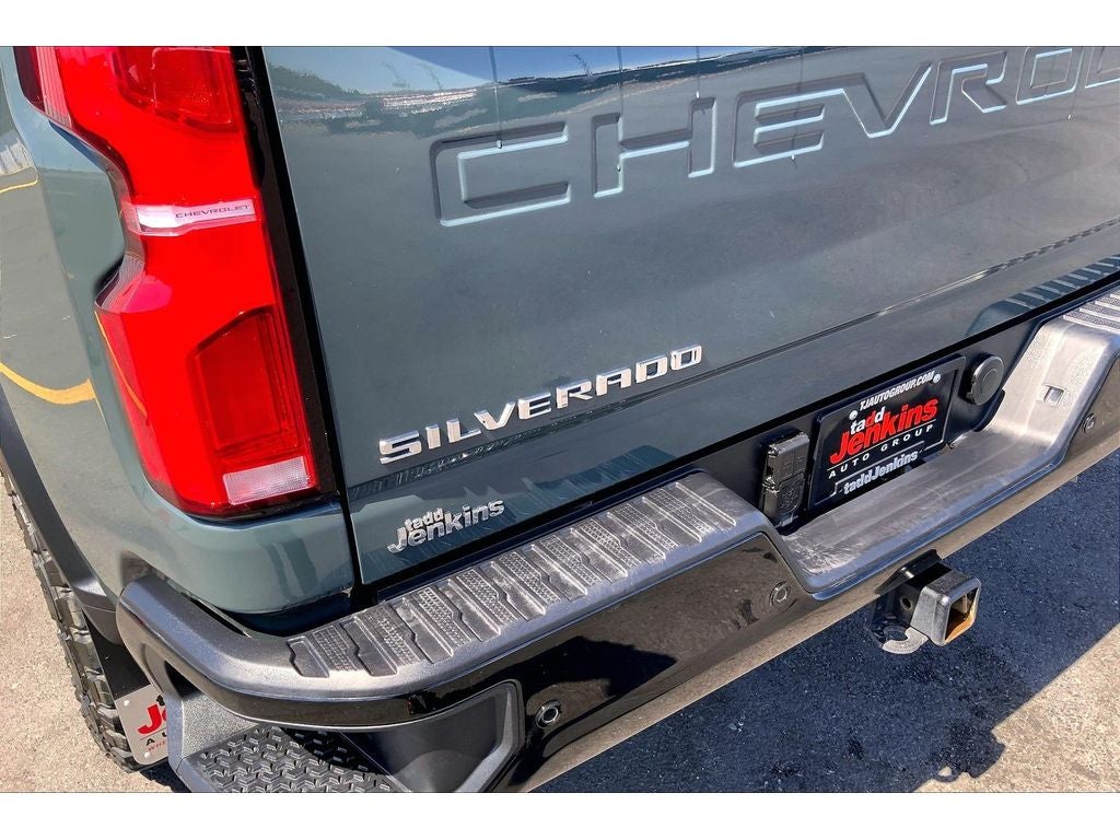2025 Chevrolet Silverado 2500 ZR2