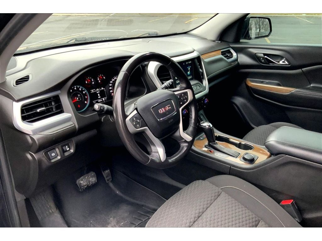 2018 GMC Acadia SLE