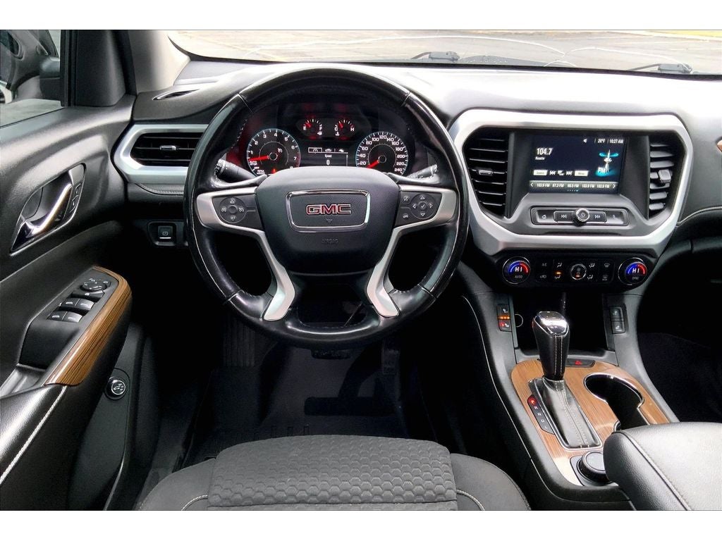 2018 GMC Acadia SLE