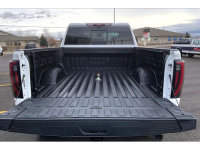 2024 GMC Sierra 2500 AT4