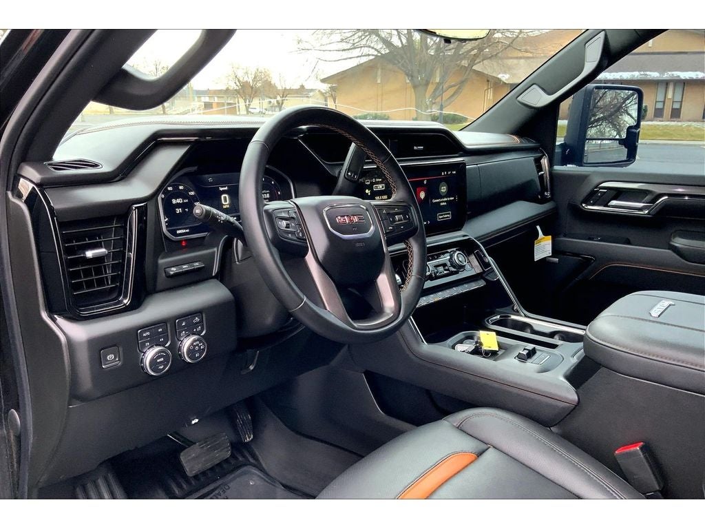 2024 GMC Sierra 2500 AT4