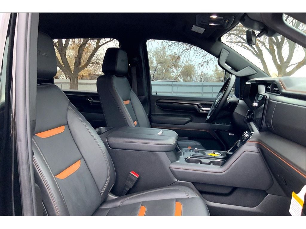 2024 GMC Sierra 2500 AT4