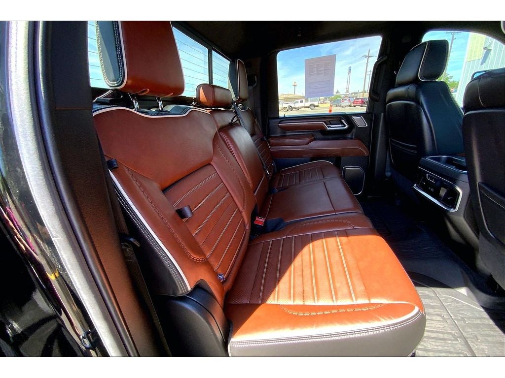 2025 GMC Sierra 3500 Denali Ultimate