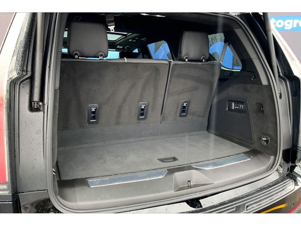 2025 Cadillac Escalade 4WD Sport Platinum