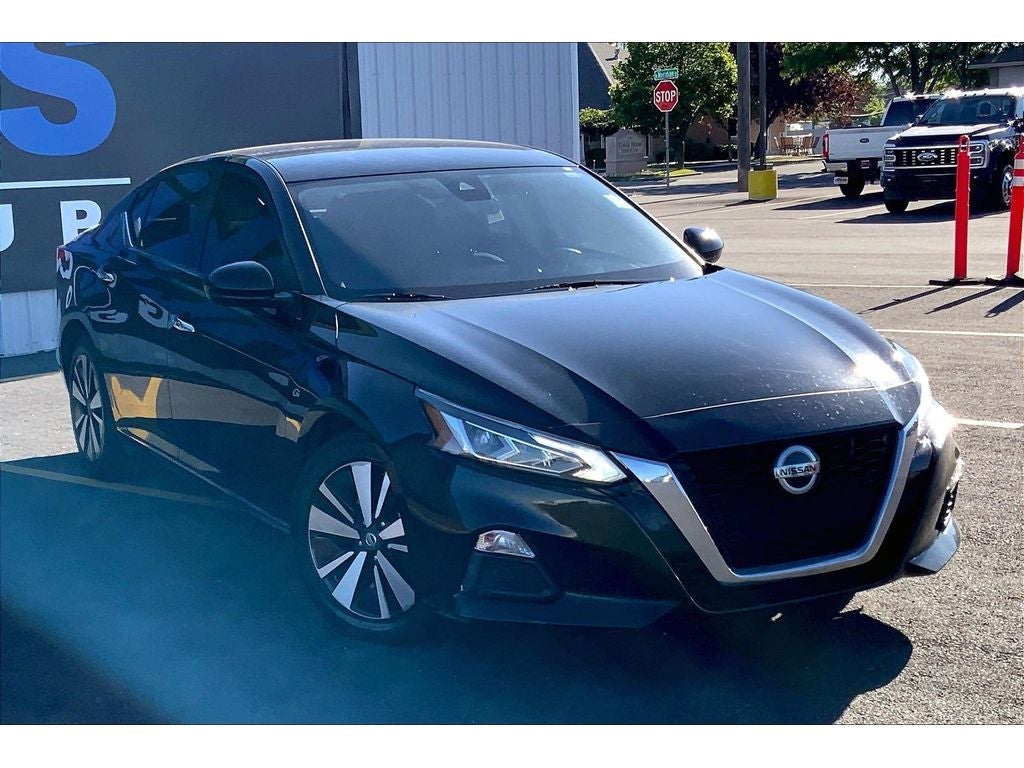 2021 Nissan Altima 2.5 SV