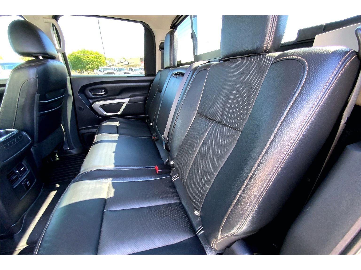 2016 Nissan Titan XD SL