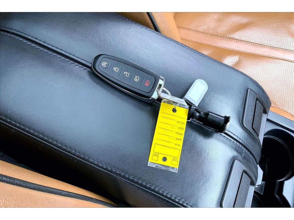 2011 Lincoln MKX Base