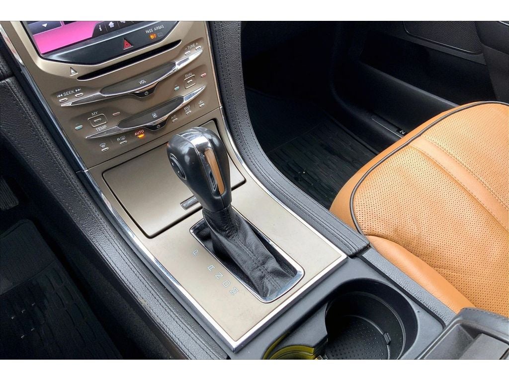 2011 Lincoln MKX Base