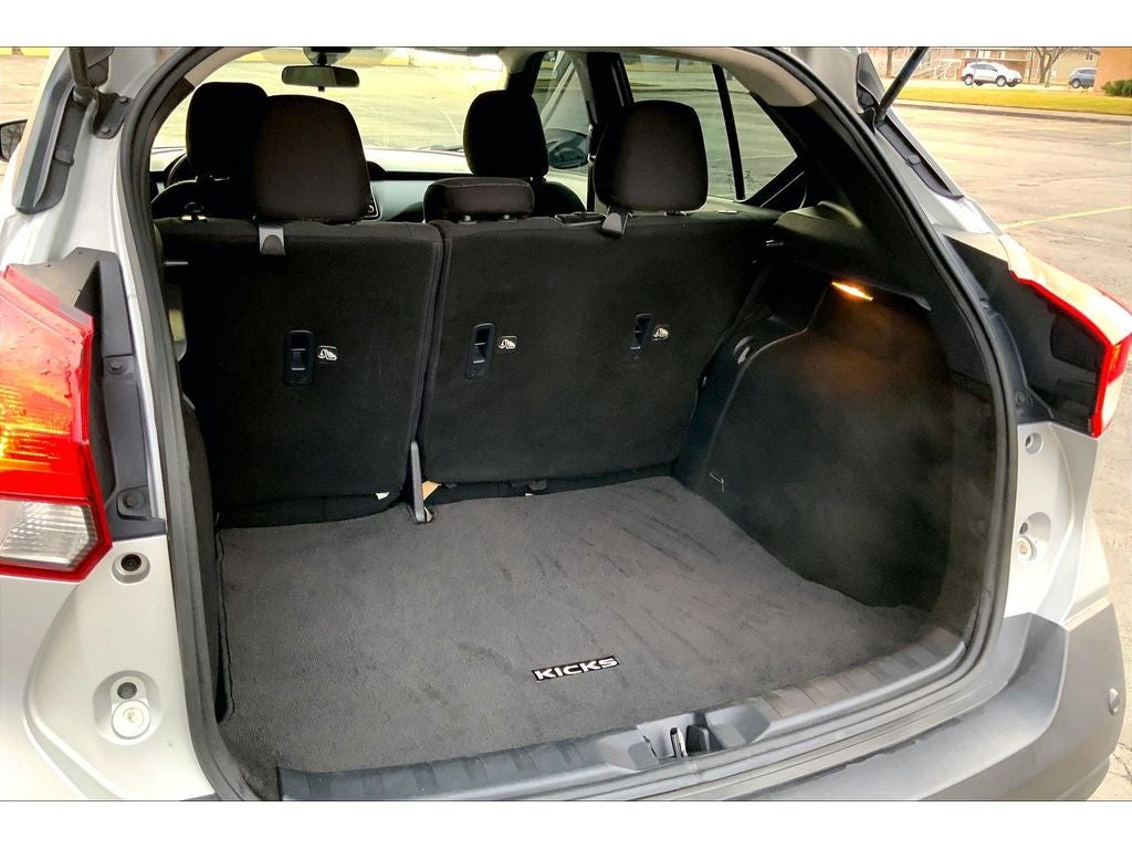 2020 Nissan Kicks SV