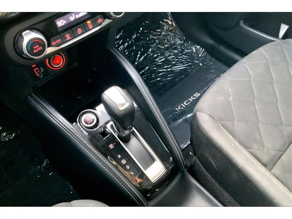 2020 Nissan Kicks SV